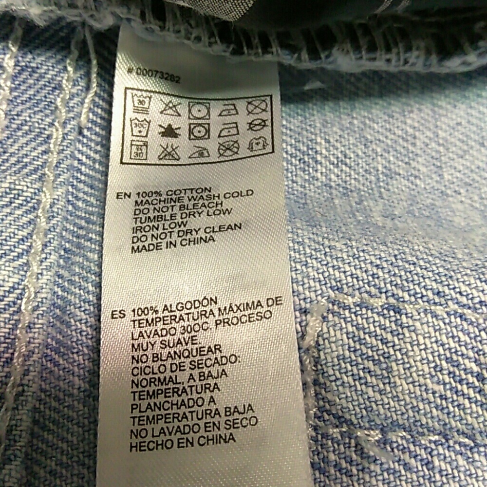 FOREVER 21 SHORT. - Picture 5 of 6